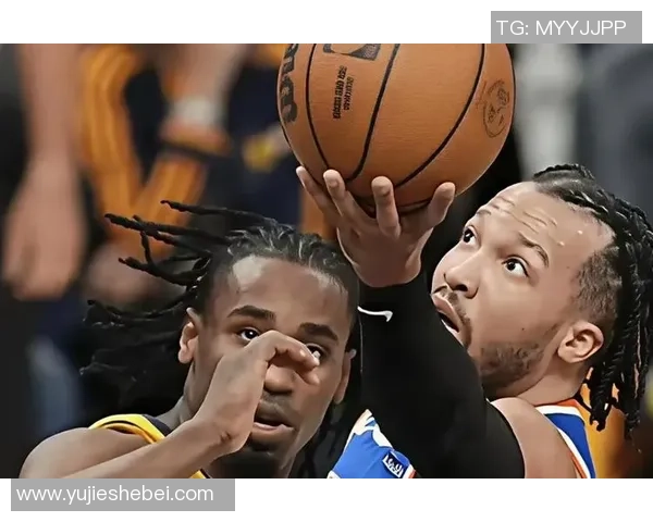 休斯顿火箭与尼克斯激战正酣NBA赛场精彩对决引发球迷热议